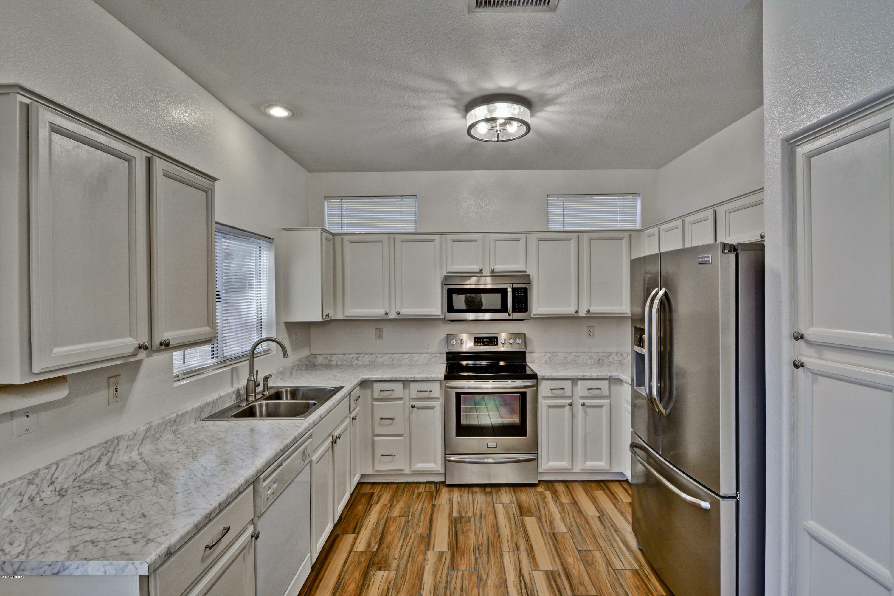 Property Photo: 15401 W Domingo Lane AZ 85375