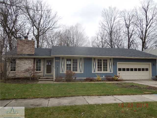 Property Photo:  1832 Briarwood  MI 48917 