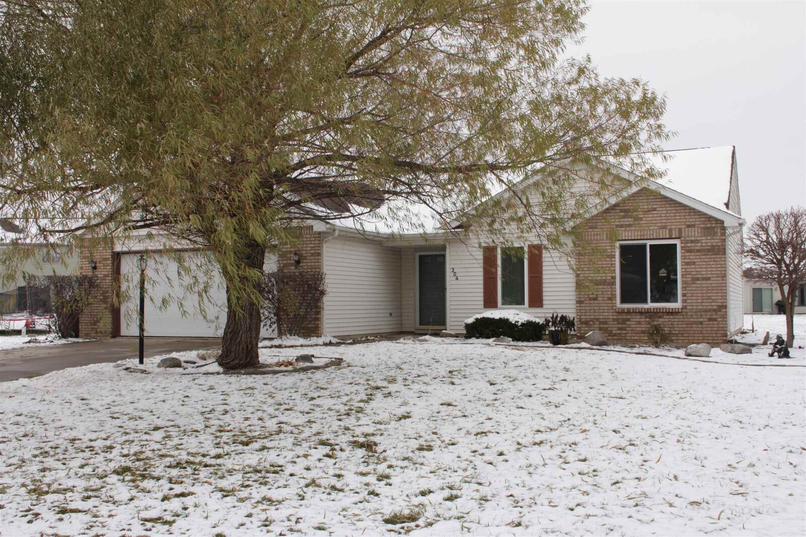 Property Photo:  304 Rathert Court  IN 46706