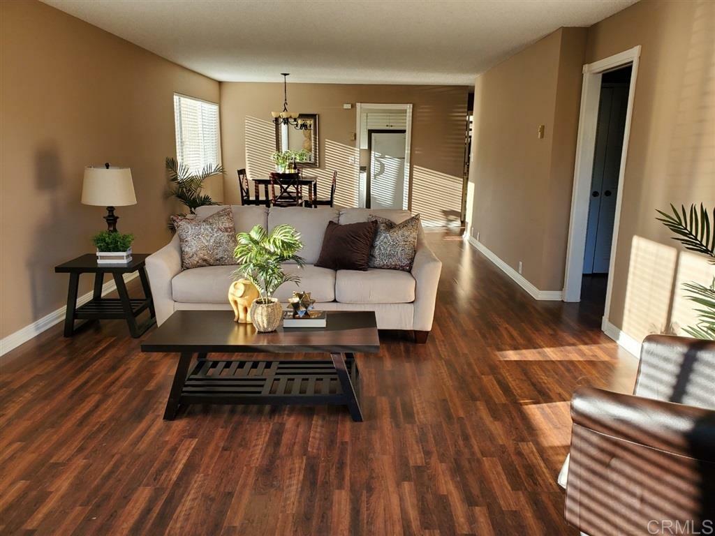 Property Photo:  1011 Martina Ct  CA 92078 