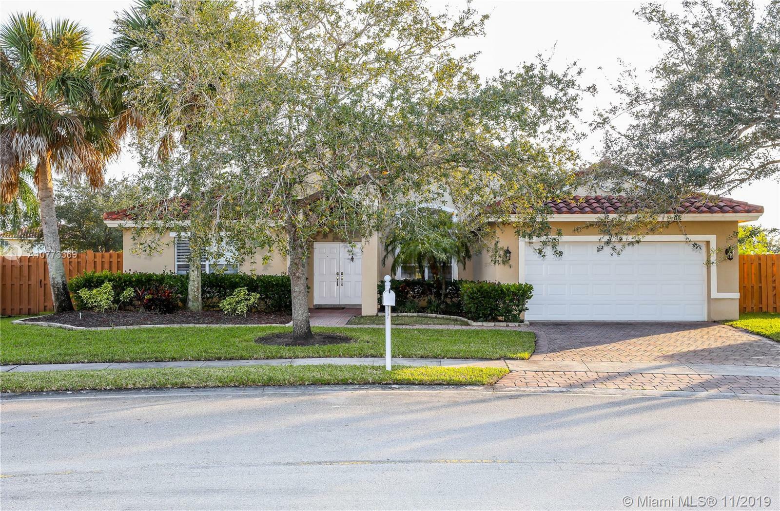 Property Photo:  19176 SW 12th St  FL 33029 