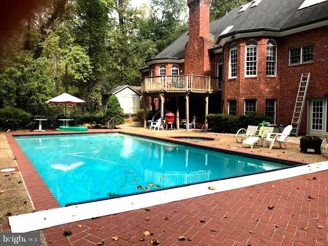 Property Photo: 4736 Spruce Avenue VA 22030