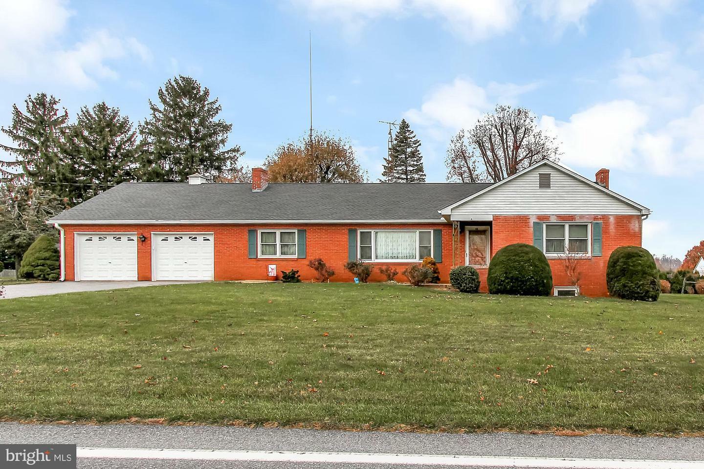 Property Photo:  11 Plank Road  PA 17361 