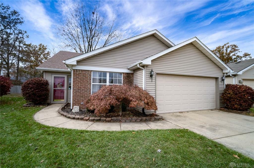 Property Photo: 2336 Villagewood Court OH 45342