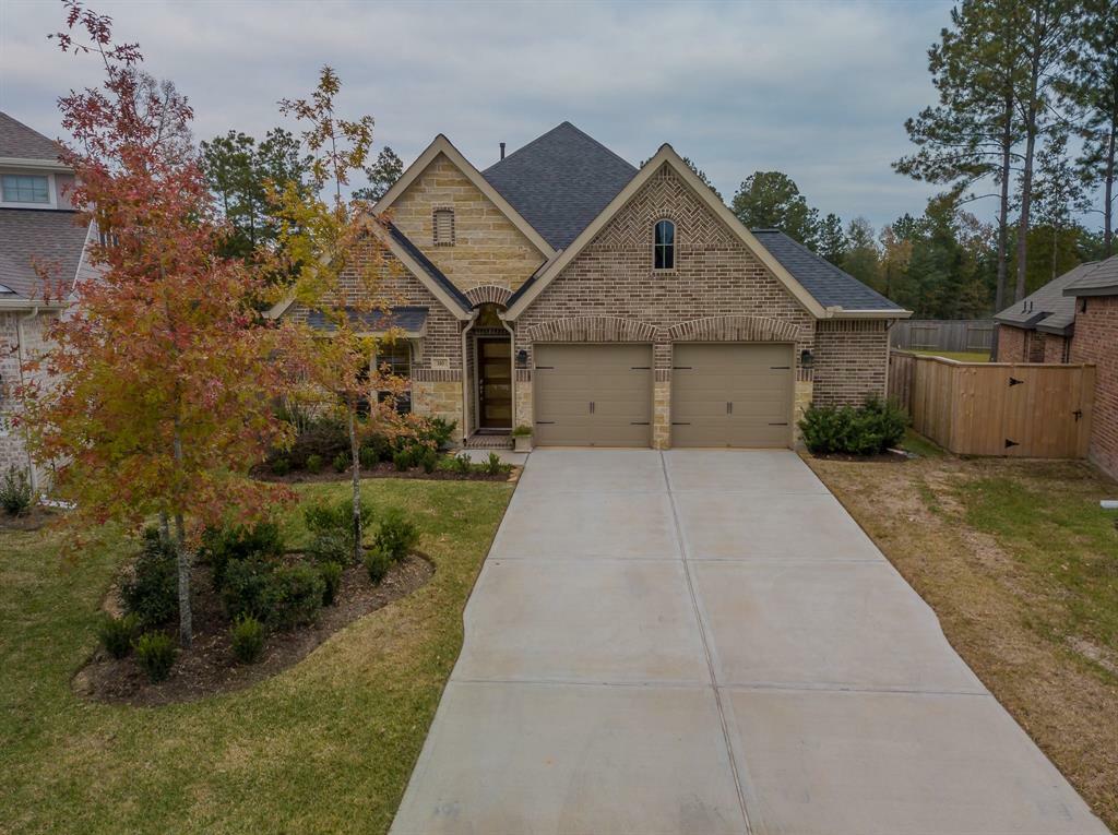 Property Photo:  140 Buckeye Drive  TX 77316 