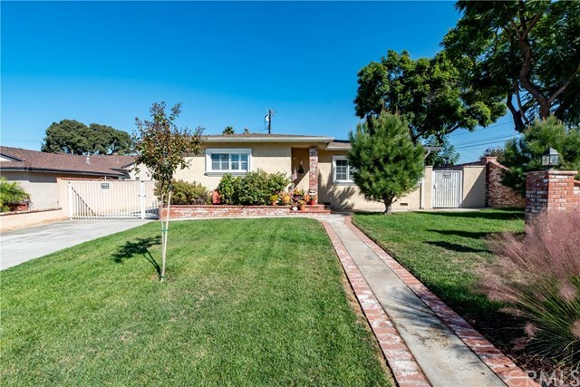 Property Photo:  10303 Devillo Drive  CA 90604 