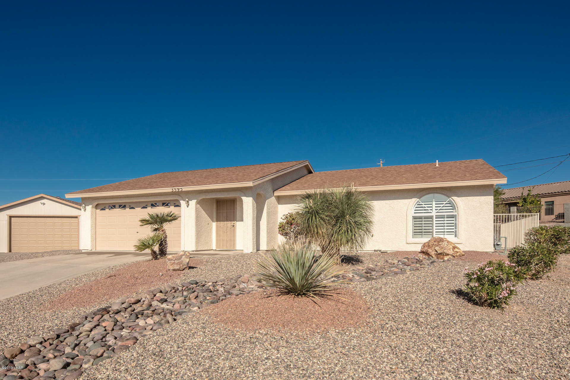 Property Photo:  3595 Sunny Point Dr  AZ 86406 