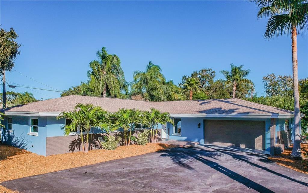 Property Photo: 1872 Hunt Lane FL 33764