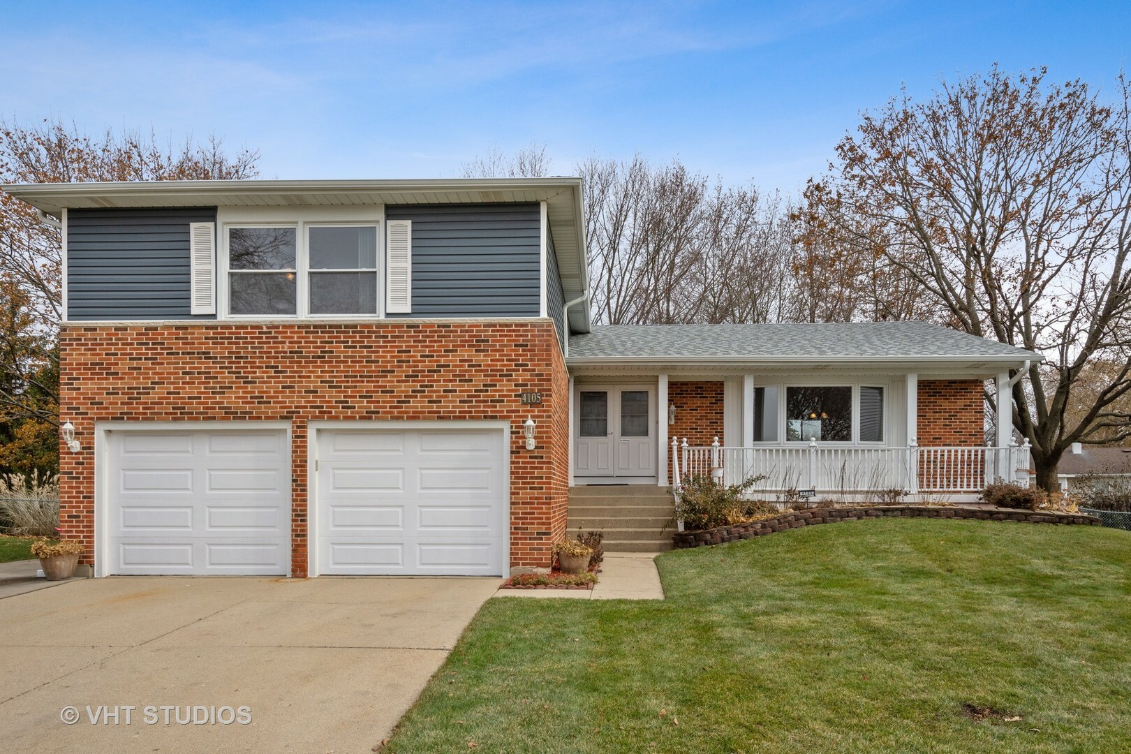 Property Photo: 4105 Victoria Drive IL 60192