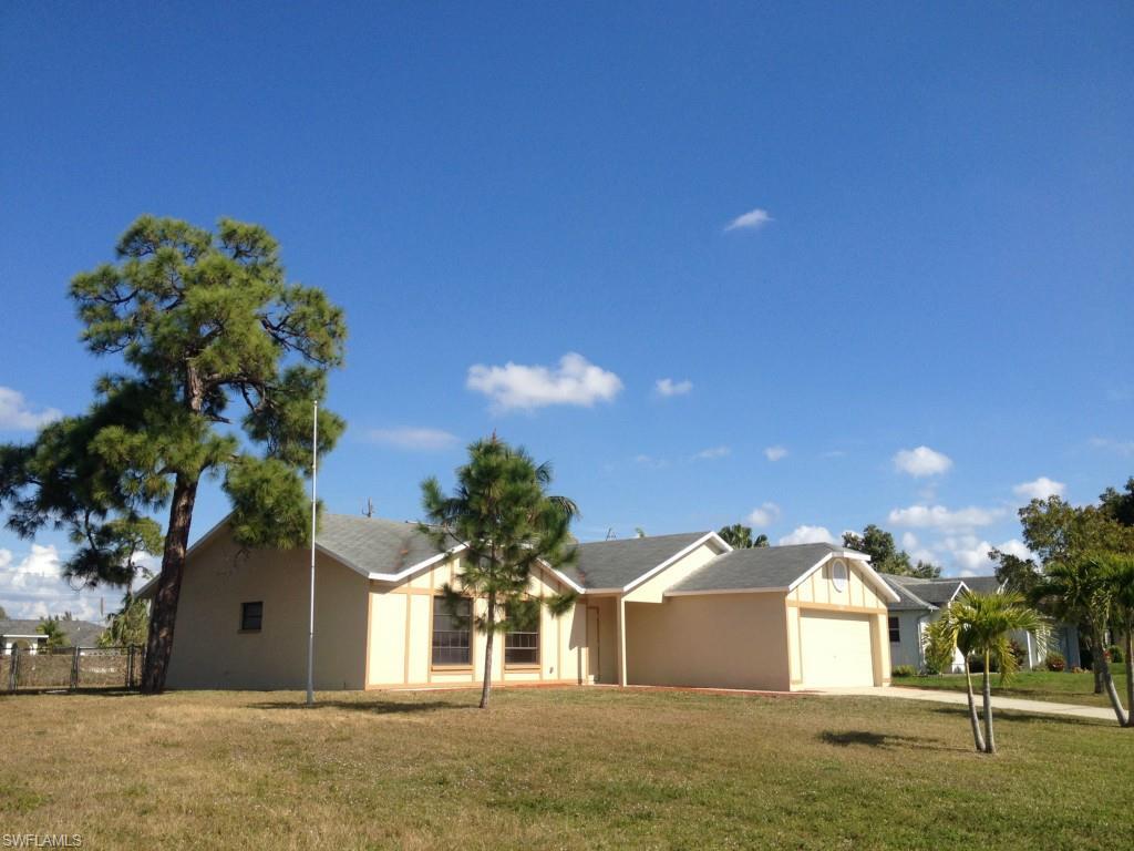 Property Photo:  1503 SW 38th Terrace  FL 33914 