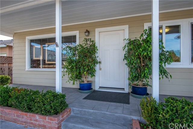 Property Photo:  933 Farroll Avenue  CA 93420 