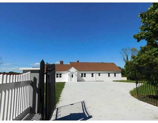 Property Photo: 17 Willis Lane - MA 02035