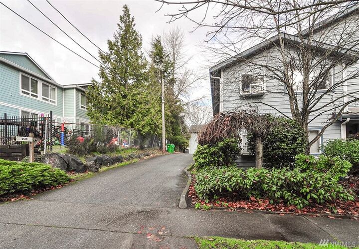 Property Photo:  2148 B SW Holden St  WA 98106 