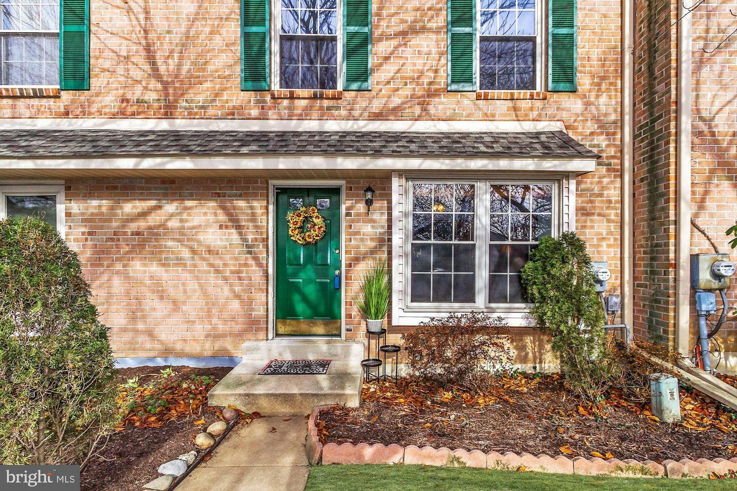 Property Photo: 621 Shropshire Drive PA 19382
