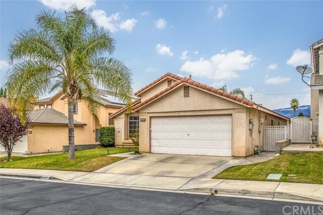 Property Photo: 31224 Slate Street CA 92359