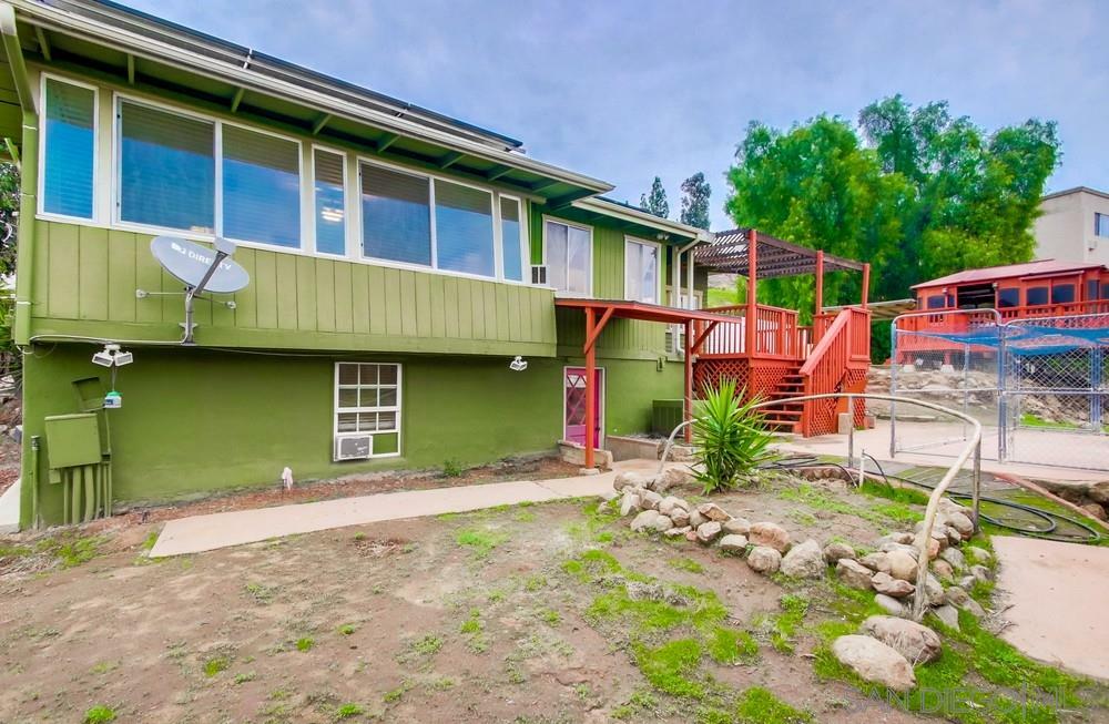 Property Photo: 1536 Luke Lane CA 92021