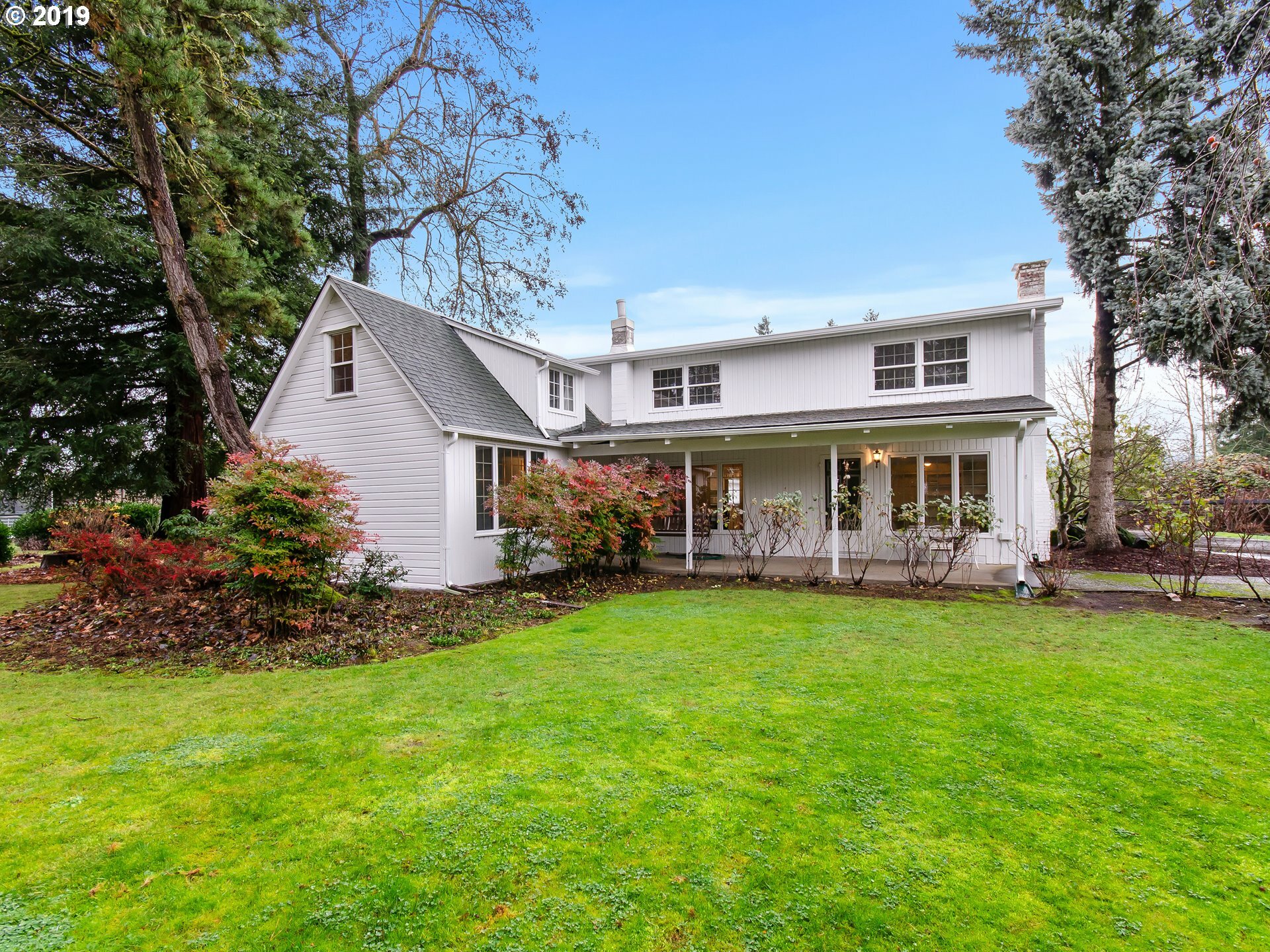 Property Photo:  29895 NE Wilsonville Rd  OR 97132 