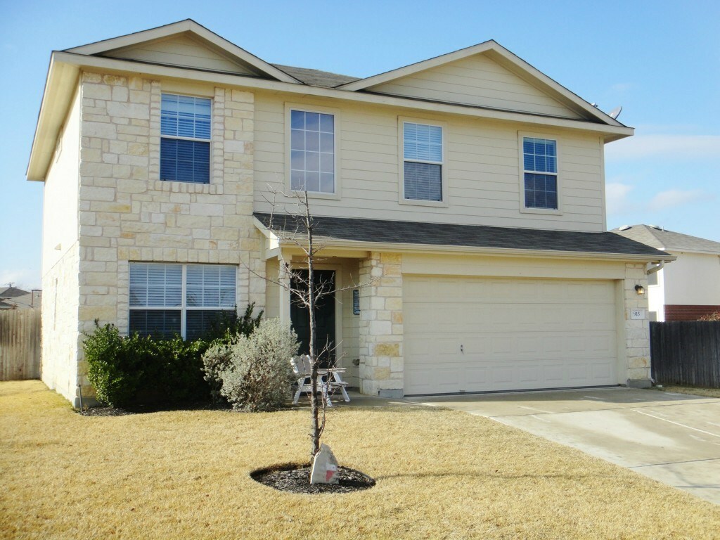 Property Photo:  915 Churchill Farms Drive  TX 78626 