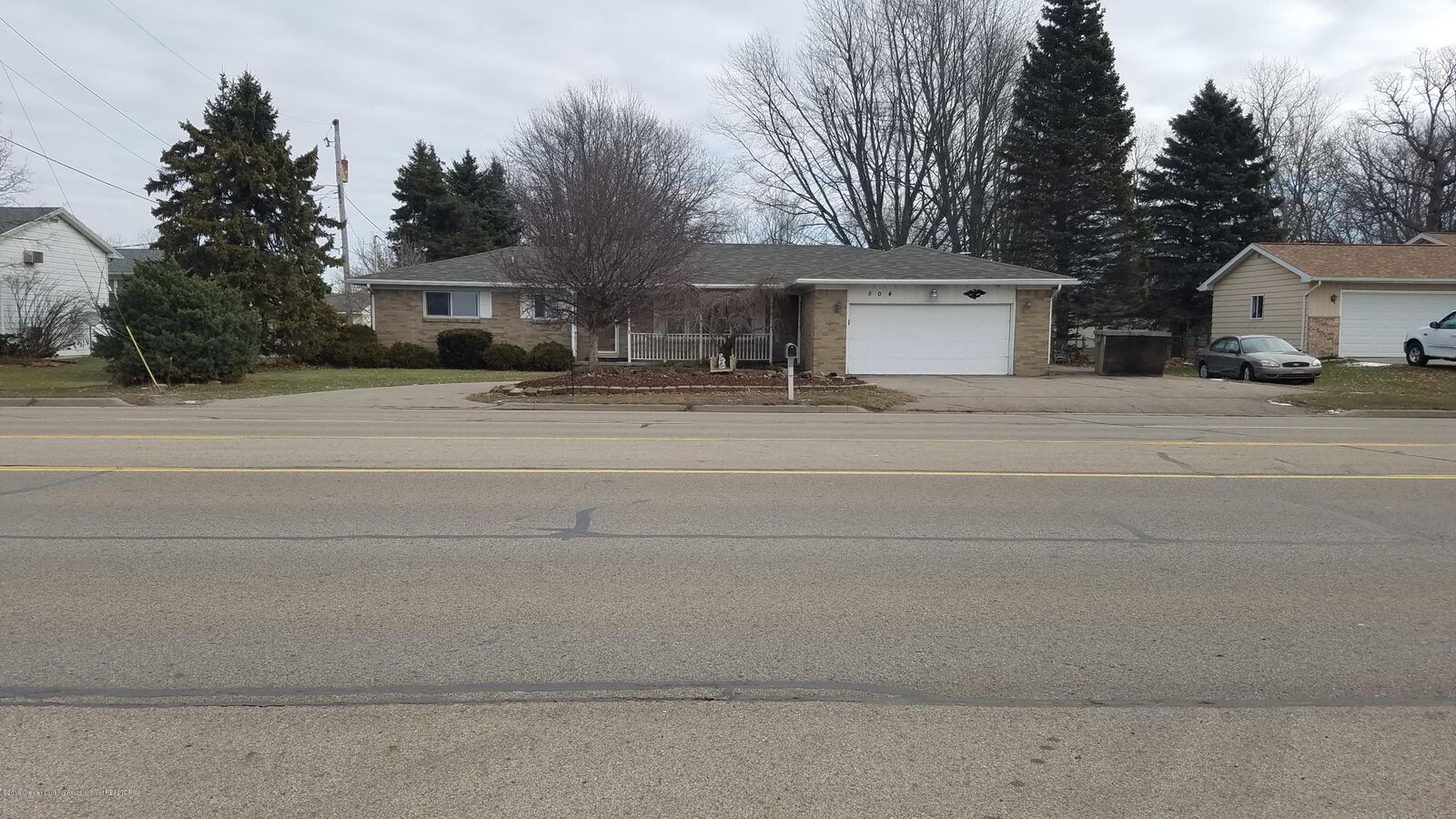 Property Photo: 504 N Creyts Road MI 48917