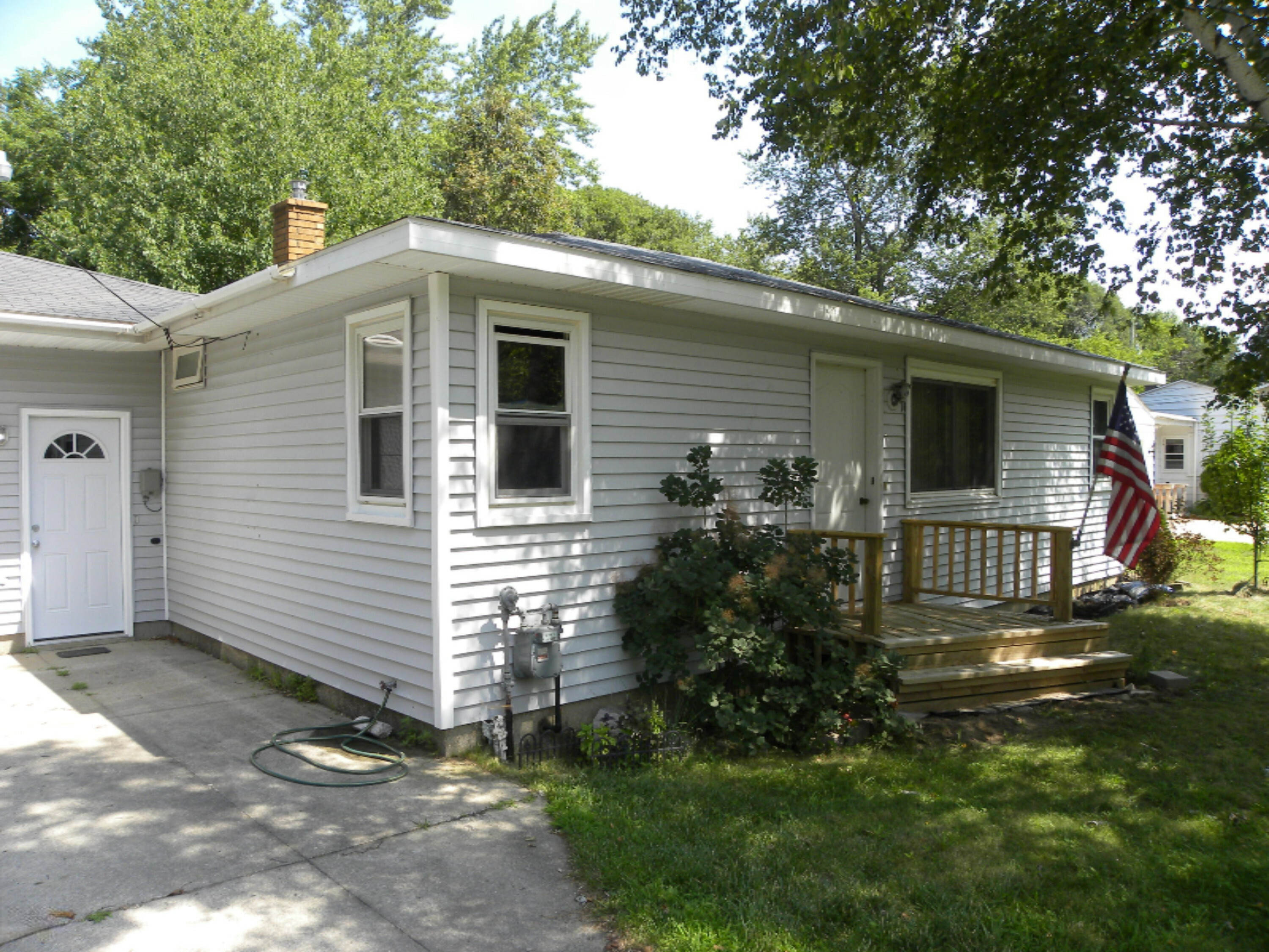 Property Photo:  355 Felch Street  MI 49424 