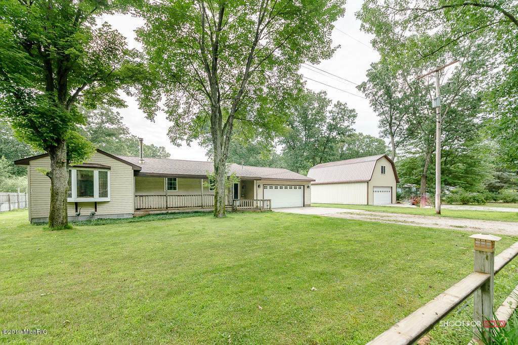 Property Photo: 2318 Ewing Road MI 49457