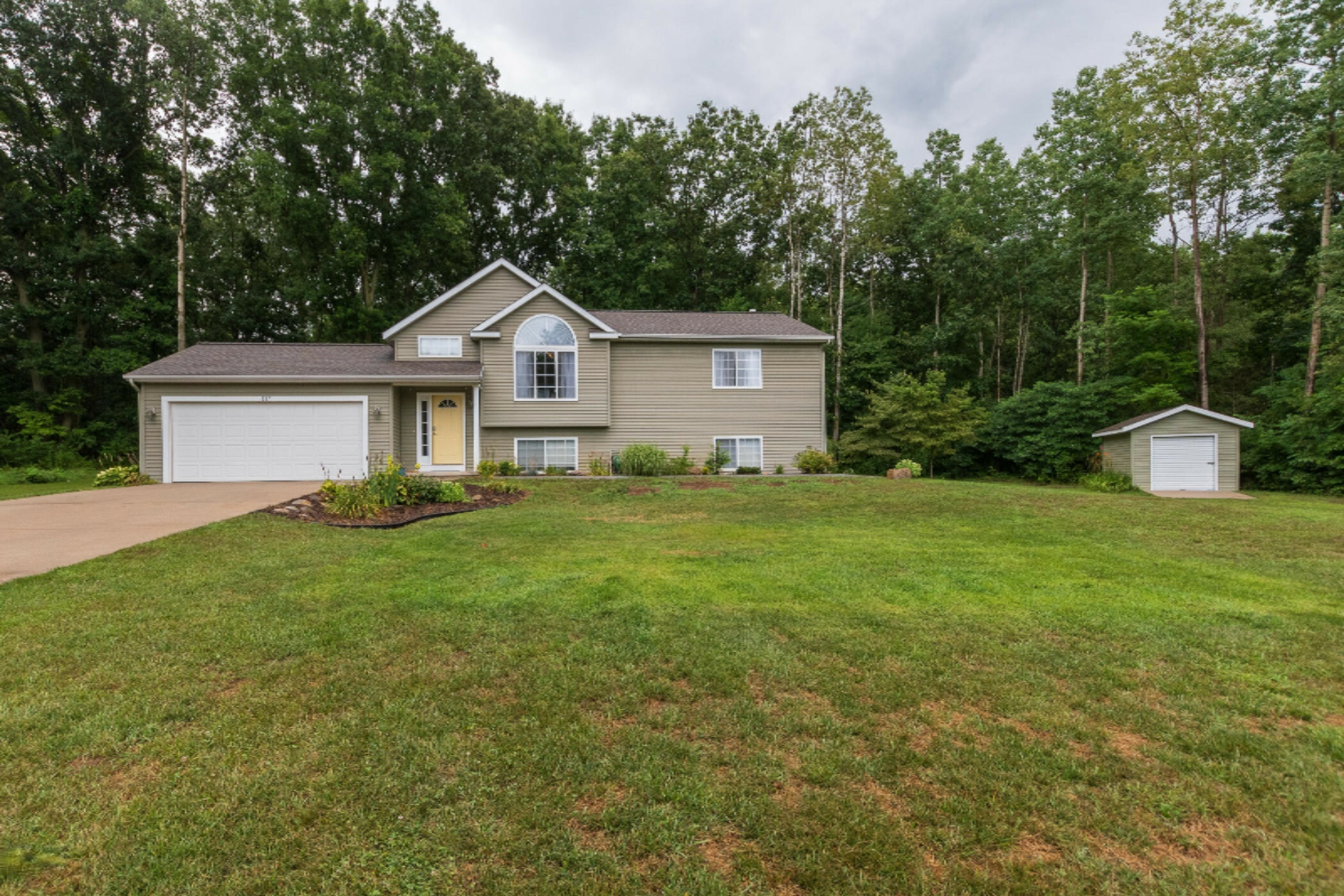 Property Photo: 1887 Edson Drive MI 49010