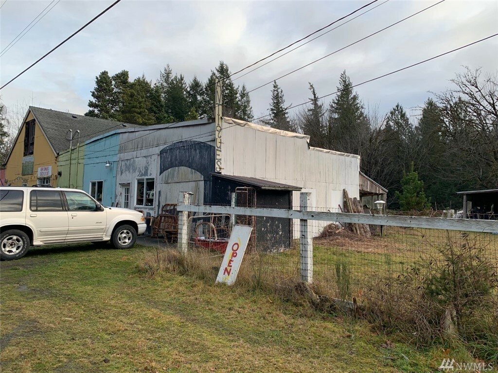 Property Photo:  293211 Hwy 101  WA 98376 