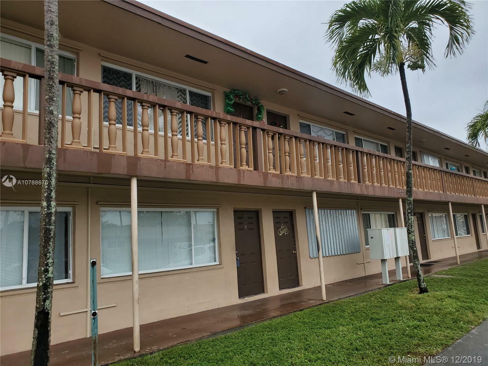 Property Photo:  170 SW 11th Ave 4  FL 33009 