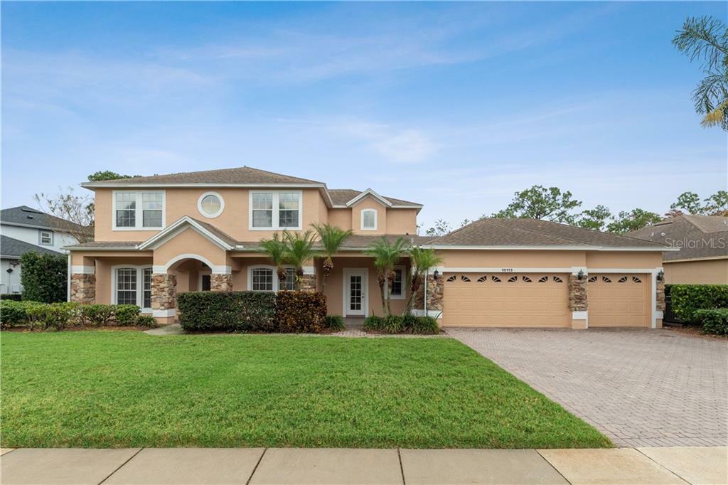 Property Photo:  10113 Canopy Tree Court  FL 32836 