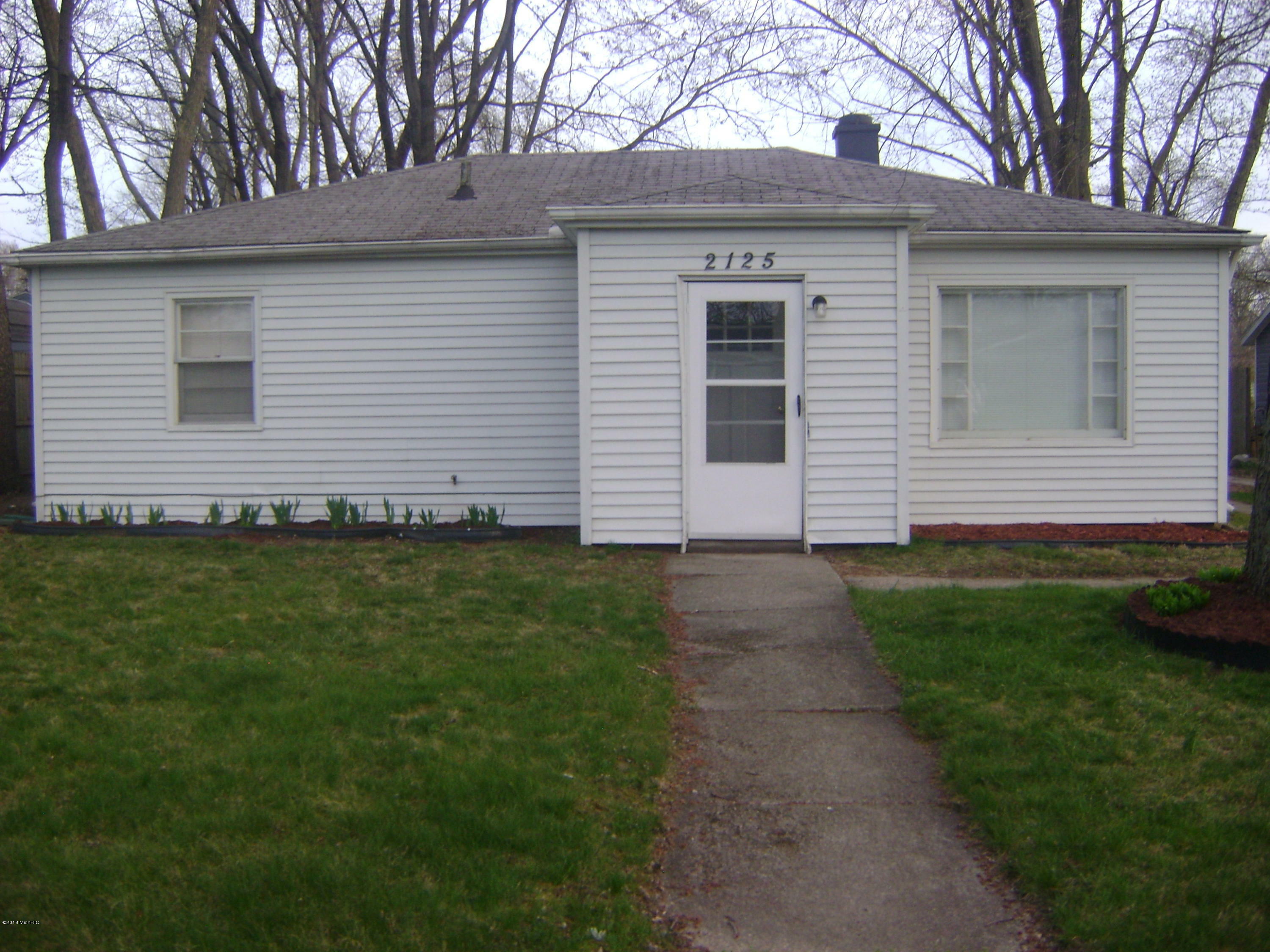 2125 Baldwin Drive  Niles MI 49120 photo