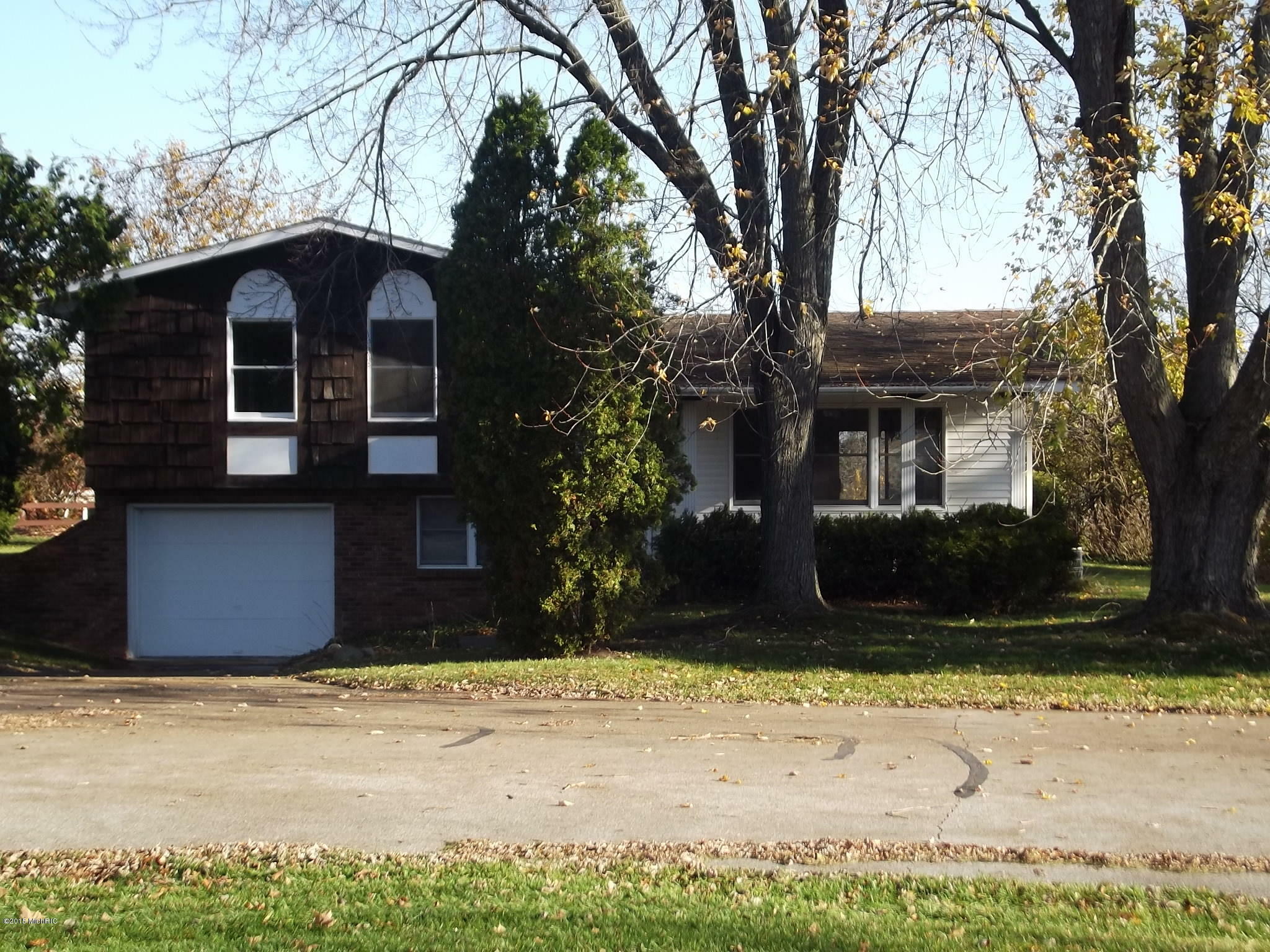 Property Photo: 20868 Emerald Lane MI 49307