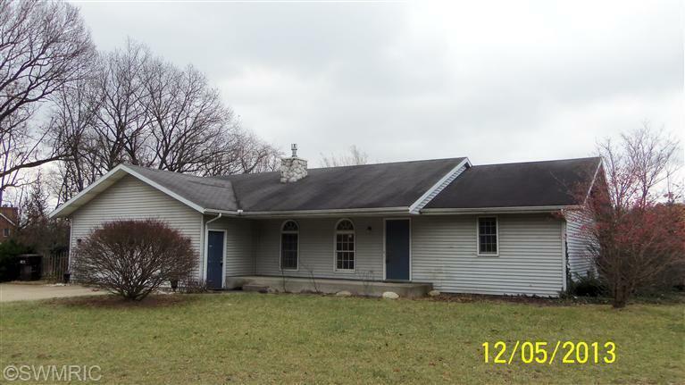 7068 Long Lake Road  Berrien Springs MI 49103 photo