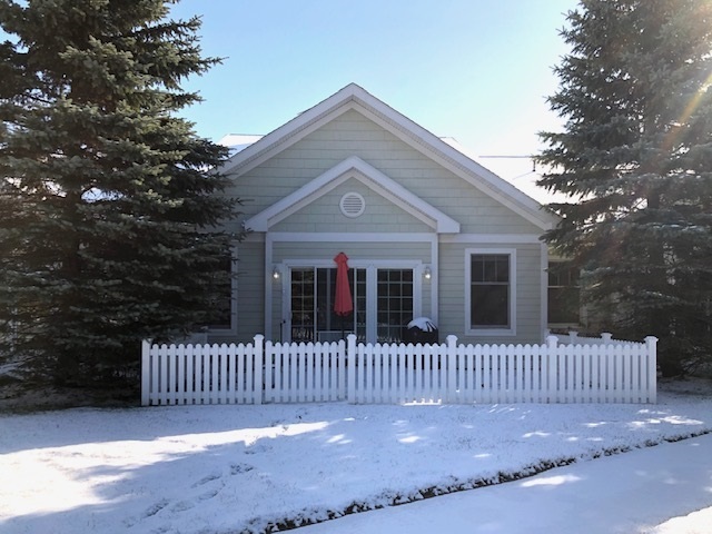 Property Photo: 4163 Village Circle #18 MI 49740