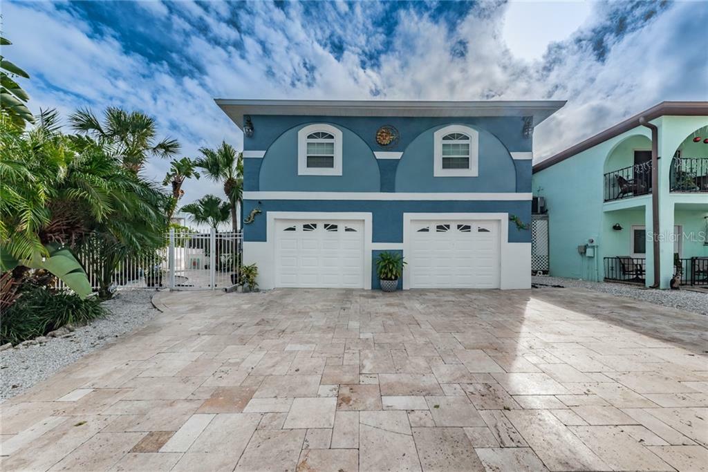 Property Photo:  6552 Louise Court  FL 34667 