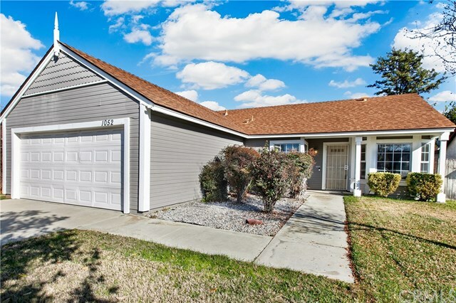 Property Photo: 1052 Violet Street CA 92545