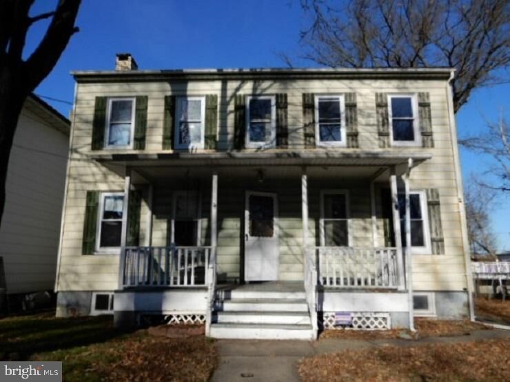 Property Photo:  4 Thompson Avenue  NJ 08619 