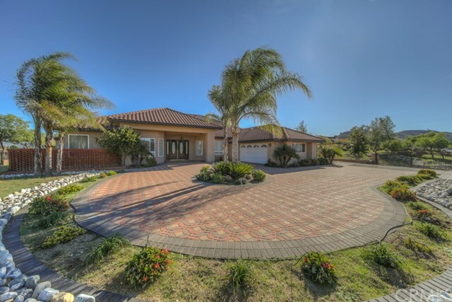 Property Photo:  29185 Greenberg Place  CA 92563 