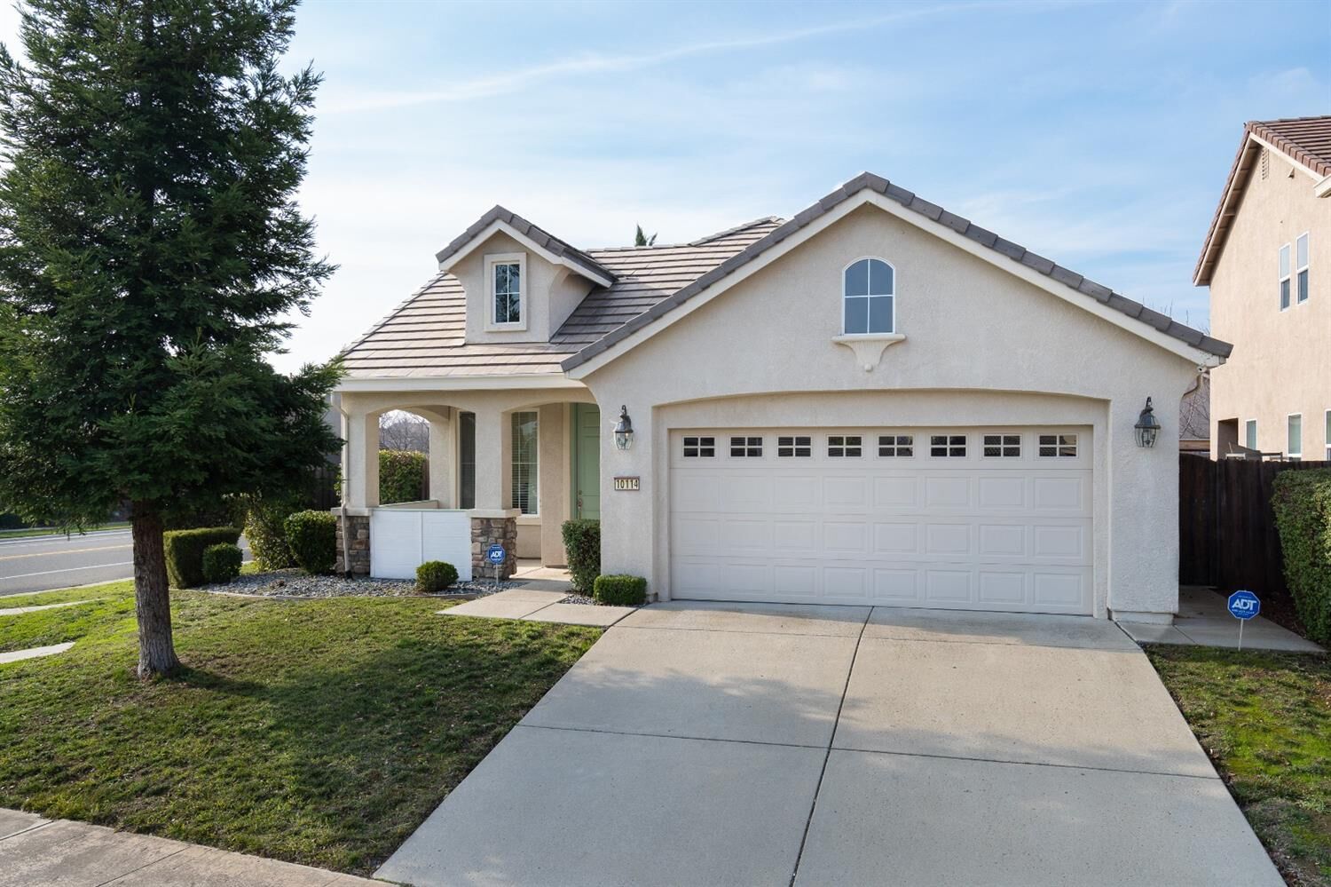 Property Photo:  10114 Atkins Drive  CA 95757 