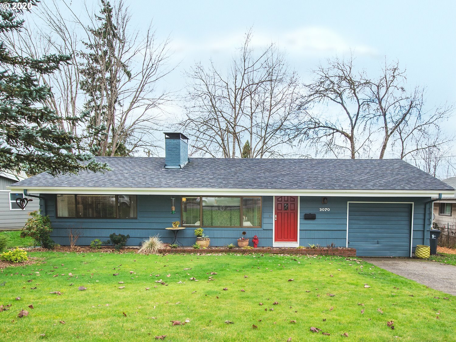 Property Photo:  3070 Kincaid St  OR 97405 