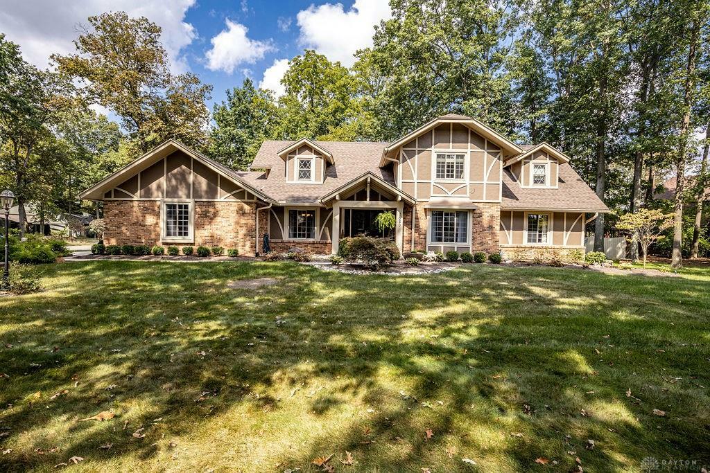Property Photo: 2850 Broken Woods Drive OH 45373