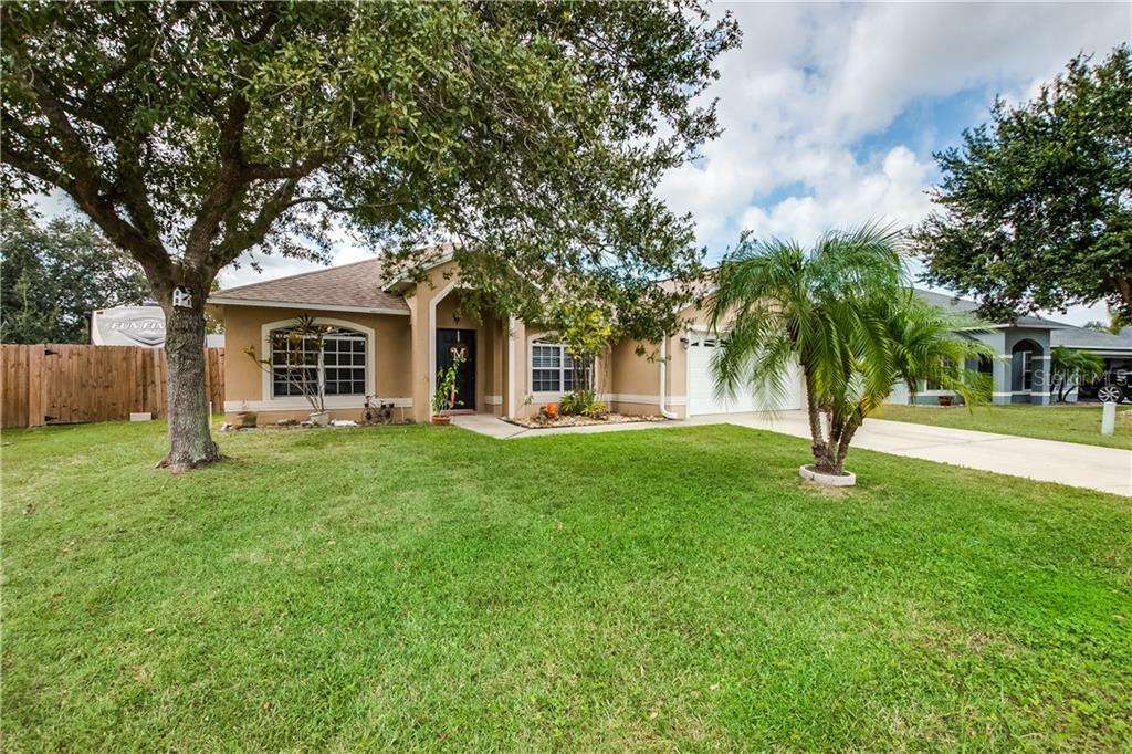 Property Photo:  3596 Yellow Bird Court  FL 34772 