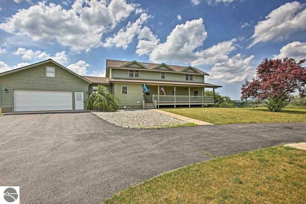 Property Photo: 2515 Scenic Circle MI 49640