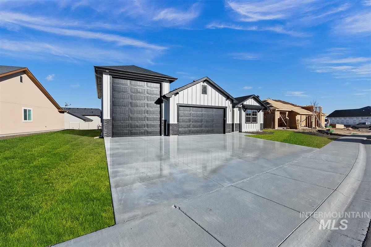 Property Photo: 15378 Flora Springs Way ID 83607
