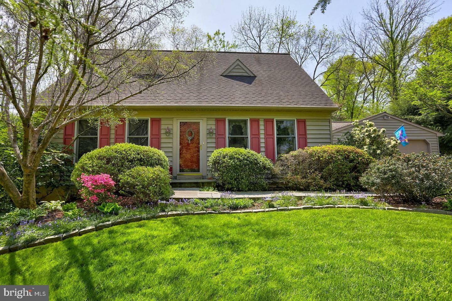 Property Photo:  232 Mackin Avenue A  PA 17602 