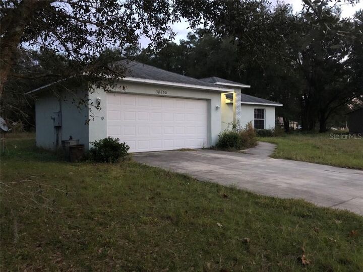 Property Photo: 38650 Marshall Street FL 32784