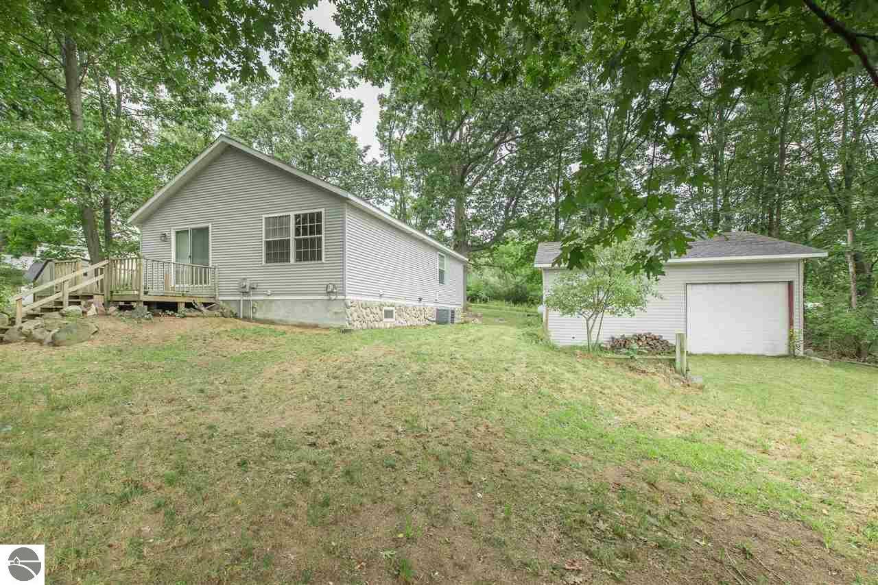 1007 Riviera Lane  Lake Isabella MI 48893 photo