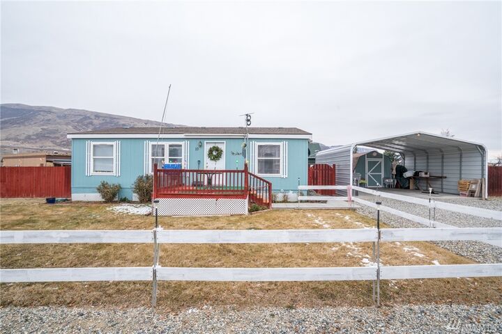 Property Photo:  10 Elgin Ave  WA 98850 