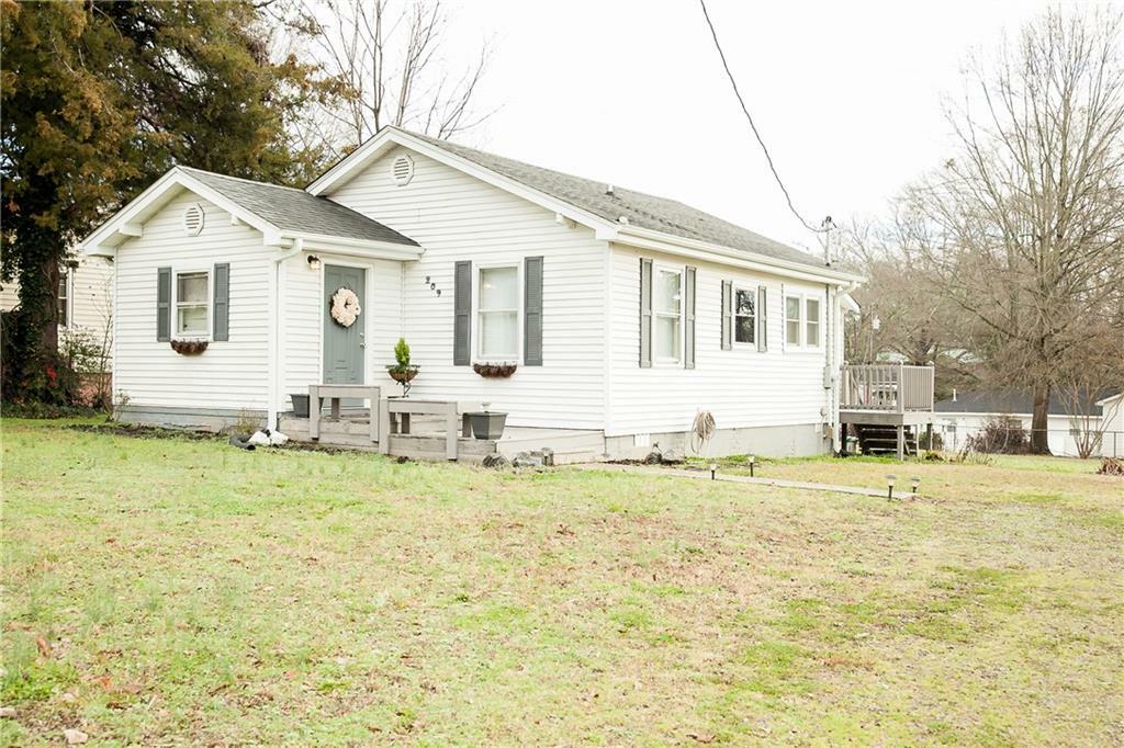 Property Photo:  209 Nalley Road  SC 29640 