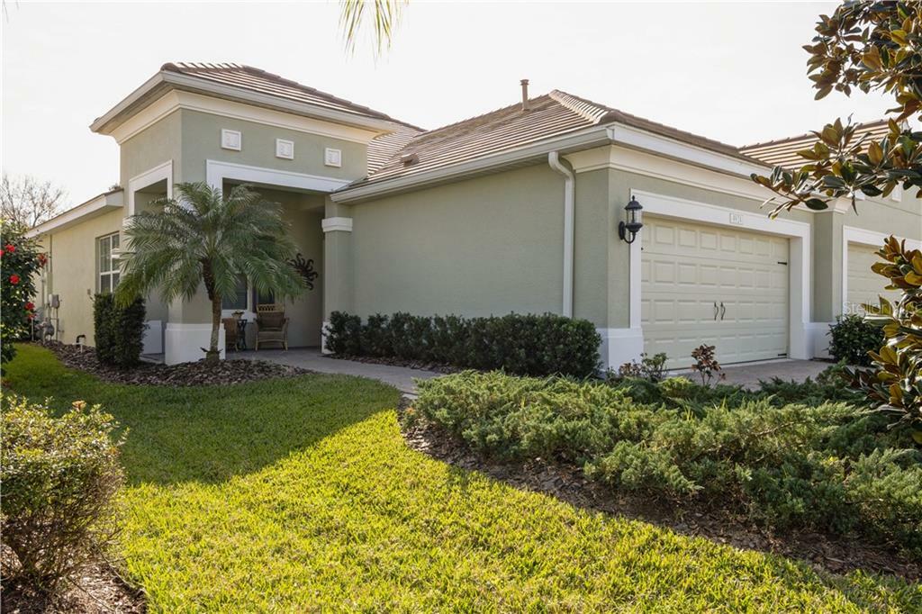 Property Photo:  4924 Maymont Park Circle  FL 34203 