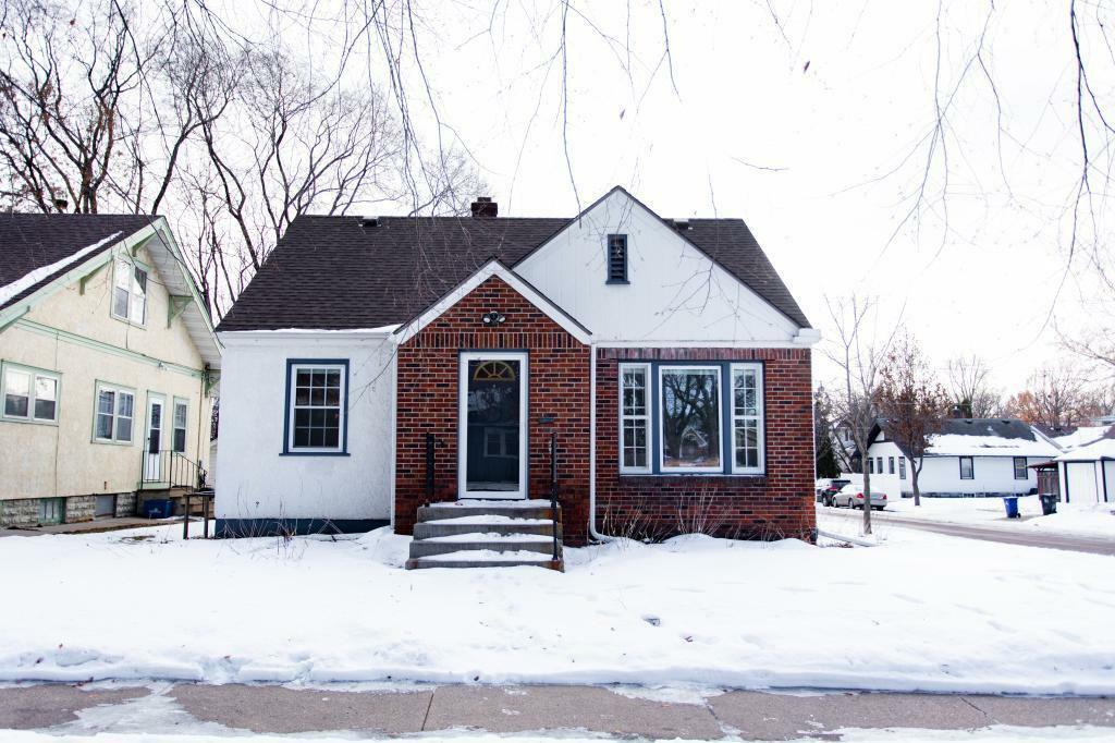 Property Photo: 1278 Sargent Avenue MN 55105